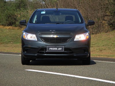 Chevrolet-lança-linha-Joy-para-Onix-e-Prisma-5.jpg